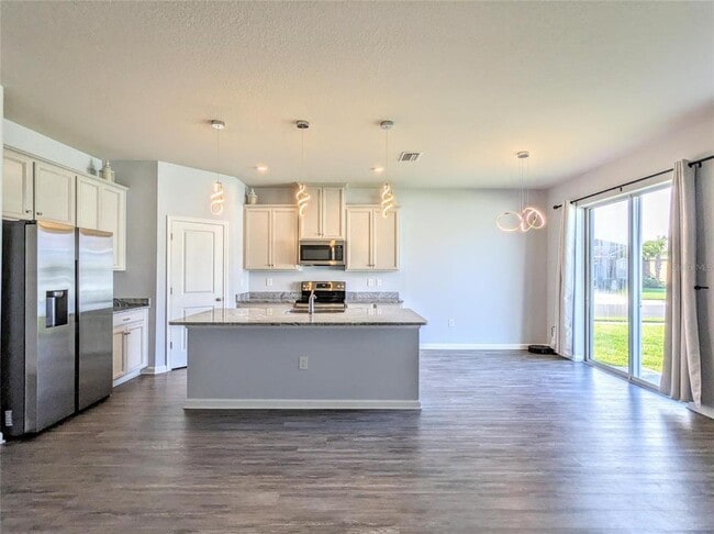 Building Photo - 6205 114th Ave E