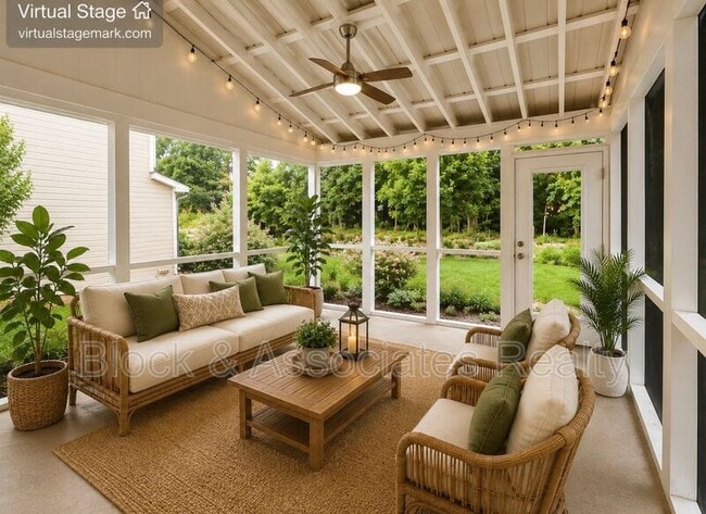 Building Photo - 1464 Land Grv Dr
