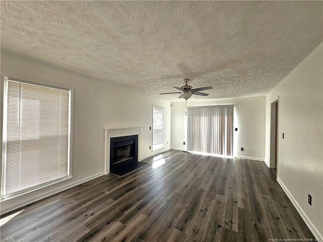 Building Photo - 1752 Empress Ln