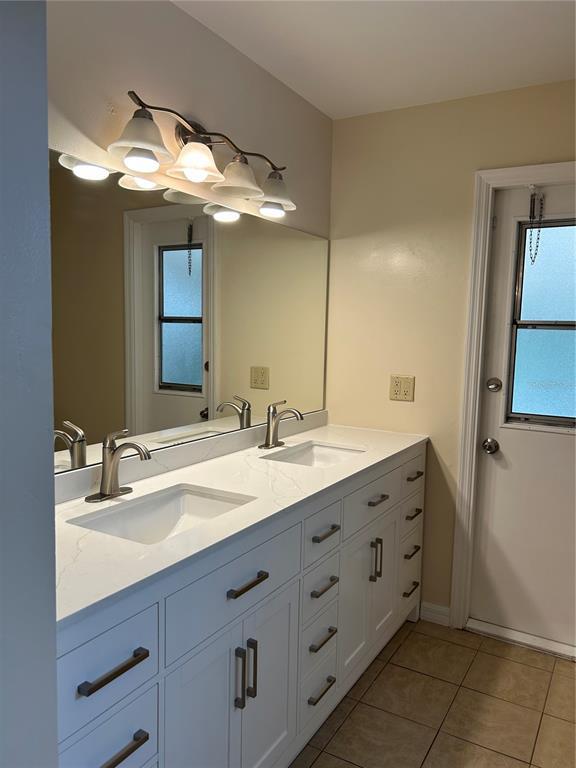 Building Photo - 1524 Southwind Ct