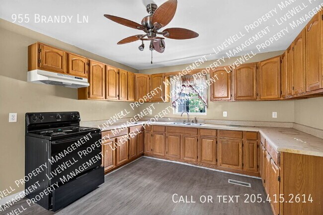 Building Photo - 955 Brandy Ln
