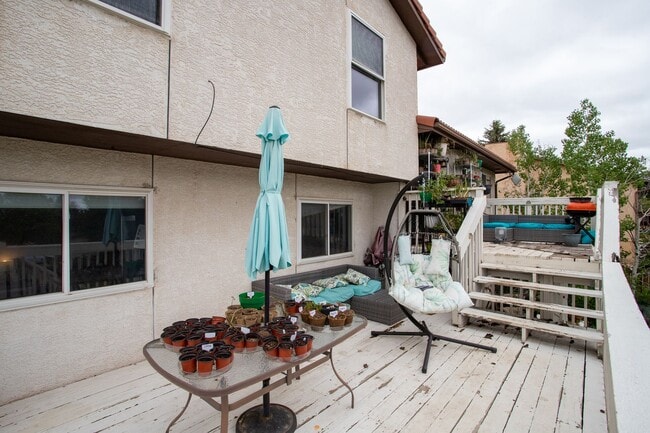 Building Photo - Beautiful Briargate Home on a Spacious Cor...