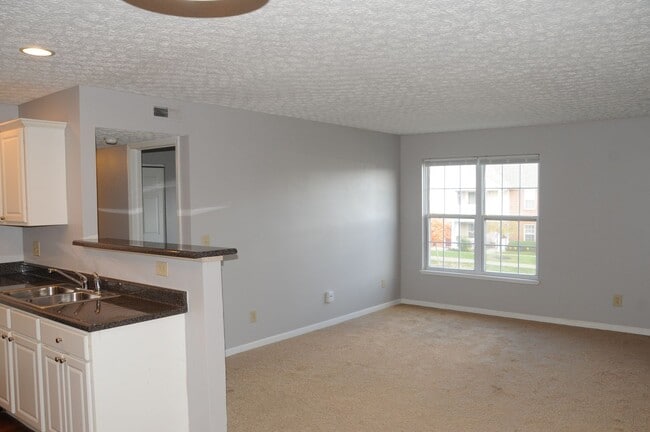 Building Photo - 5395 Cypress Chase
