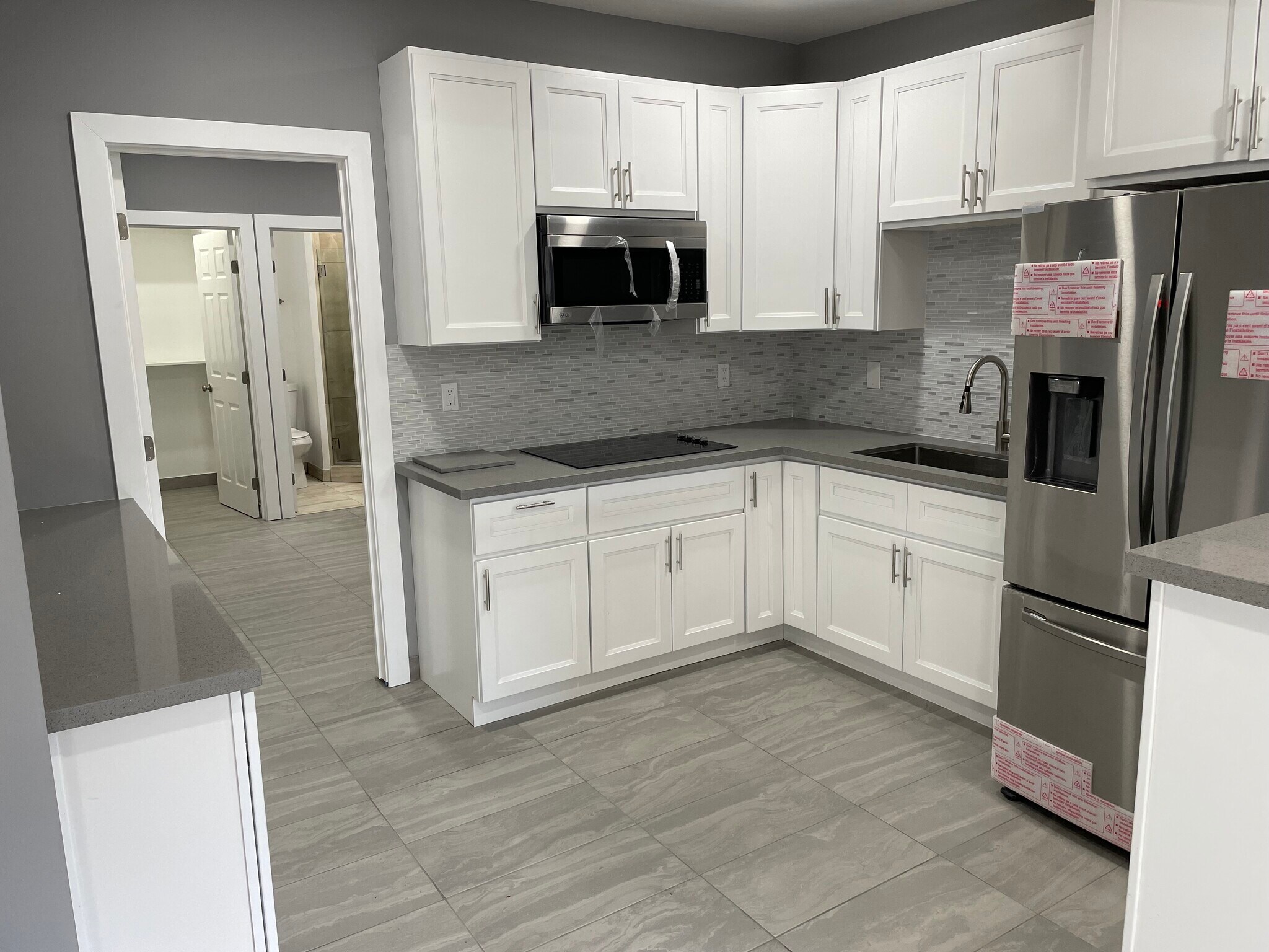 Building Photo - 16220 Schoenborn St