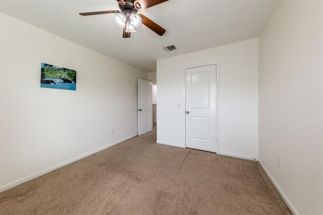 Building Photo - 925 Woodduck Trail