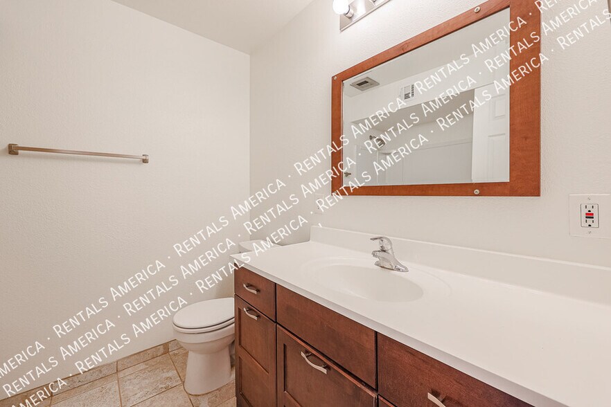 Building Photo - 335 E Papago Dr