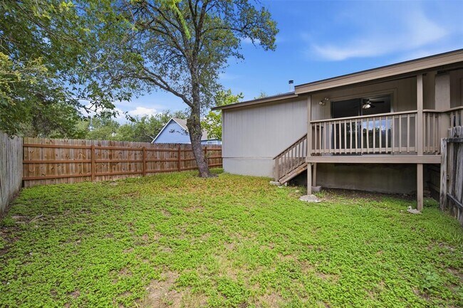 Building Photo - 11611 Rustic Rock Dr