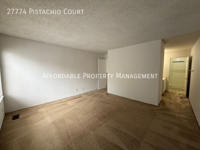 Building Photo - 27774 Pistachio Ct