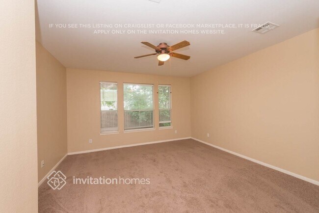 Building Photo - 9200 Farmer Dr