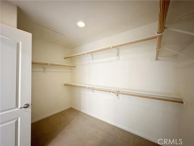 Building Photo - 681 Huron Pl