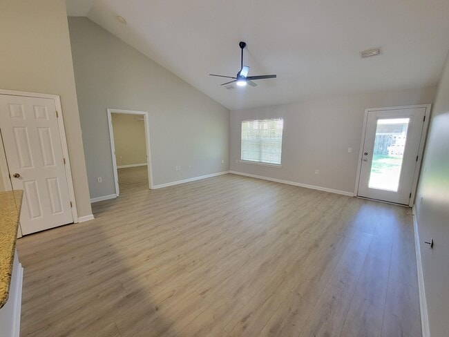 Building Photo - 7288 Mossy Oaks Ct