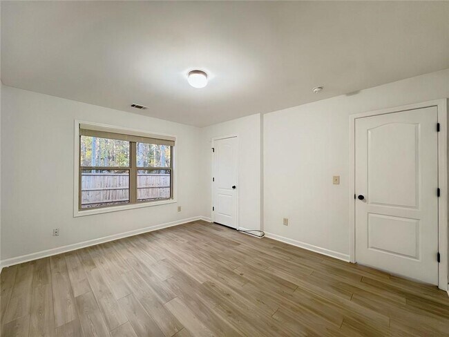 Building Photo - 2416 Peach Shoals Cir