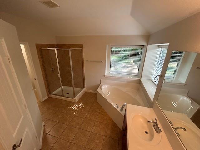 Building Photo - 301 Roy Rogers Ln