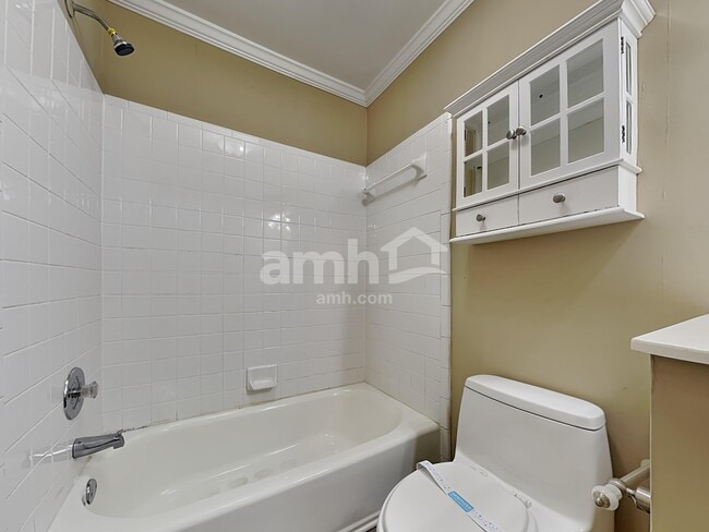 Building Photo - 6105 Braidwood Ct