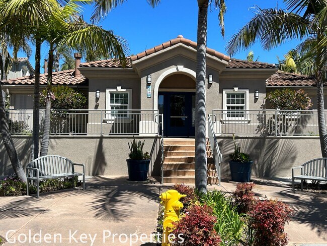 Building Photo - Beautiful Tri-Level Condo in The Bluffs at Carlsbad with Lagoon Views!!