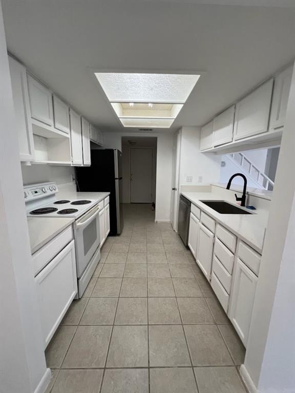 Building Photo - 13331 Water Oak Ln