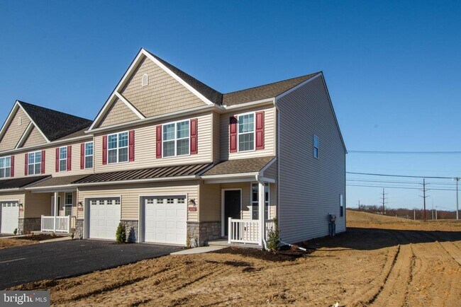 Building Photo - 6110 Sawgrass Ct