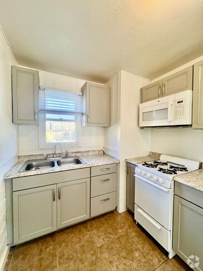 Building Photo - 66358 7th St