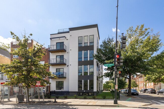 Primary Photo - 14 P St NW