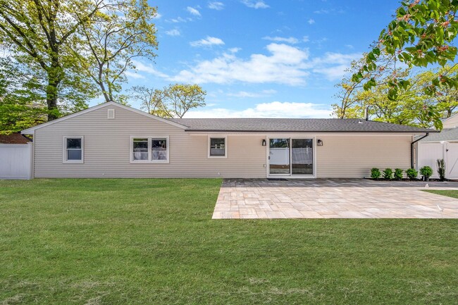 Building Photo - 1335 Stony Brook Rd