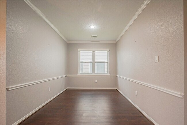 Building Photo - 4510 Sherwood Green Ct