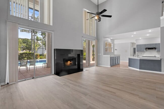 Building Photo - 2-Story pool home in The Fairways of Hunters Creek