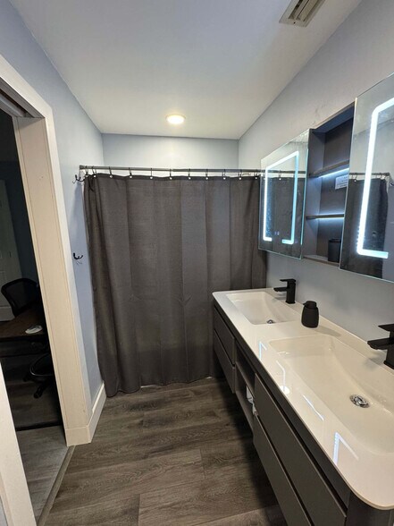 Building Photo - 280 S Atlantic Ave