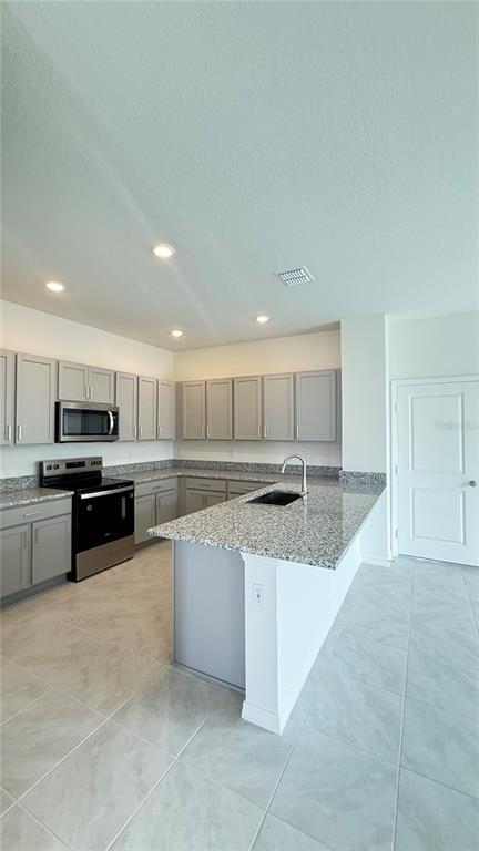 Building Photo - 9256 Westside Hls Dr