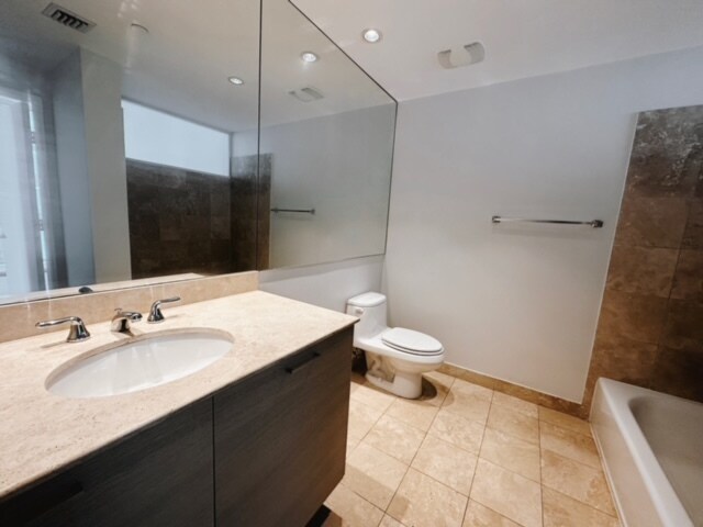 Building Photo - 350 NE 24th St