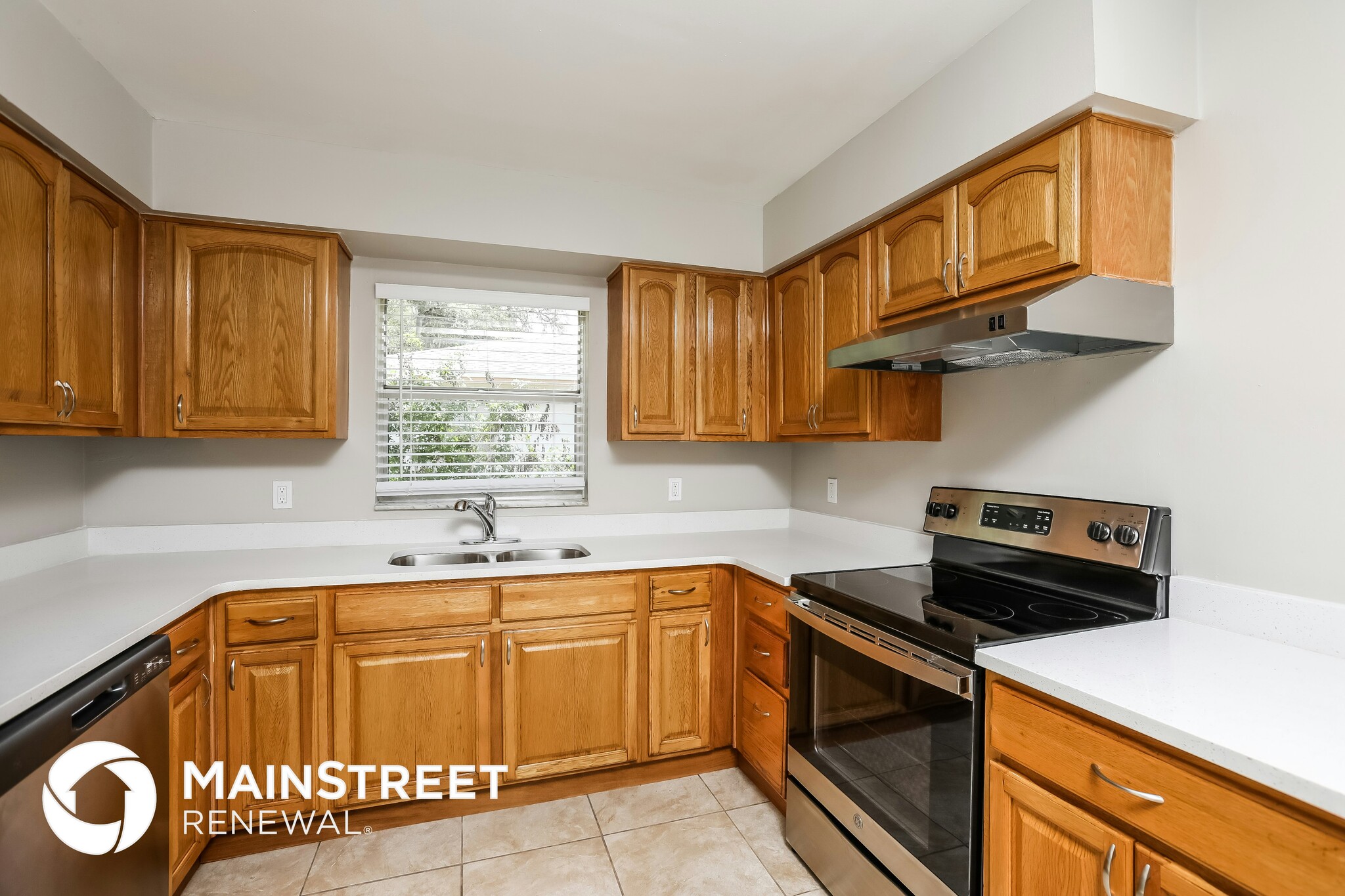 Building Photo - 7357 Riverside Pl