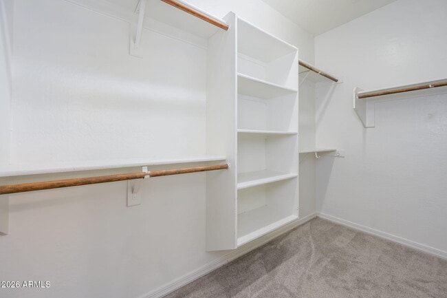 Building Photo - 16060 W Mercer Ln