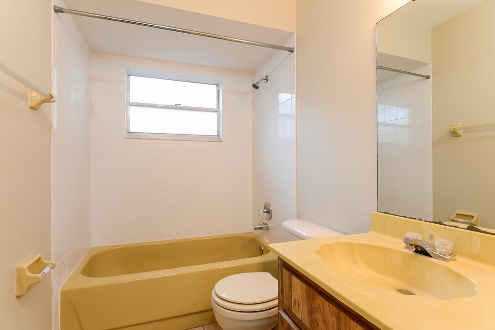 Building Photo - 16536 Forestlake Dr