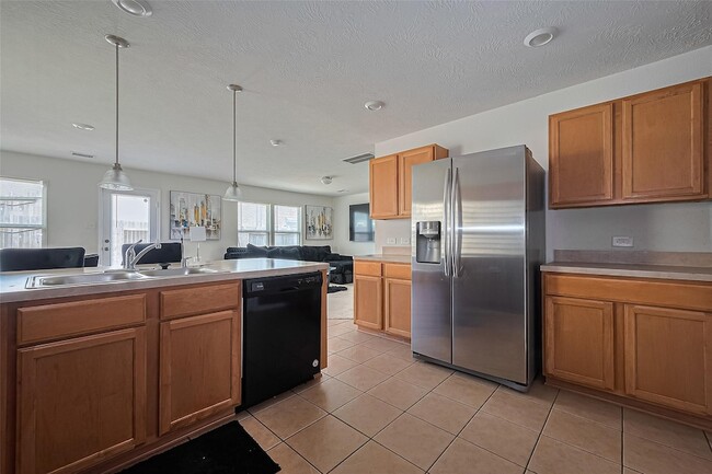 Building Photo - 19229 Gunther Springs Ct