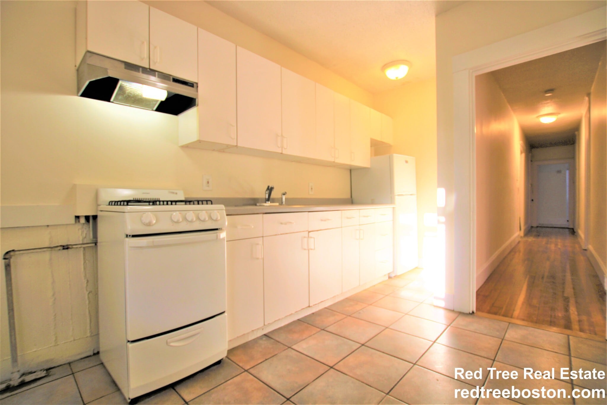 Building Photo - 15 Barrows St