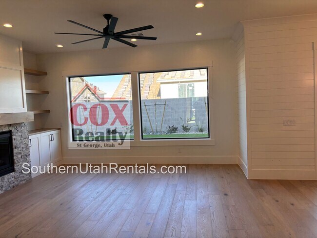 Building Photo - BRAND NEW 6 bed  | 4 bath | 3 car garage c...