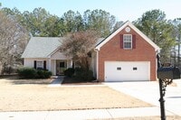 Building Photo - 220 Trelawney Dr
