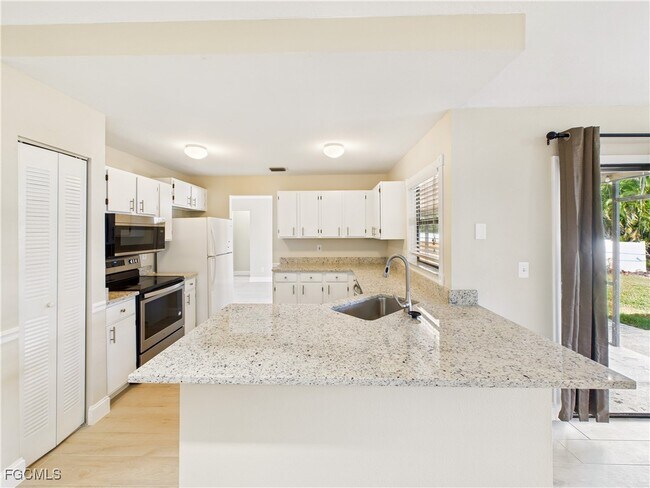 Building Photo - 17409 Braddock Rd