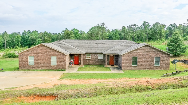 Building Photo - 2 Cal Rd