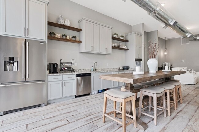 Building Photo - THE INLET - 1 BEDROOM, 1 BATH FURNISHED CO...