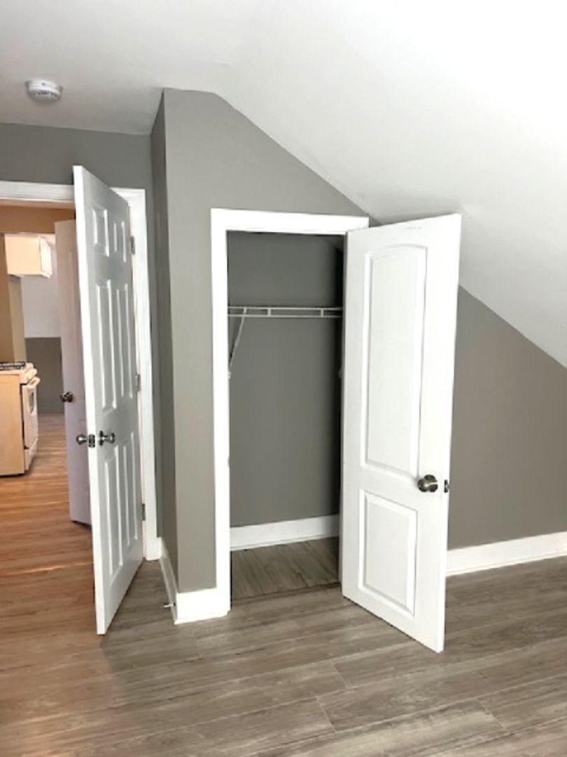 Building Photo - 718-720 Charles Street