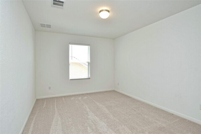 Building Photo - 17709 Shafer Dr