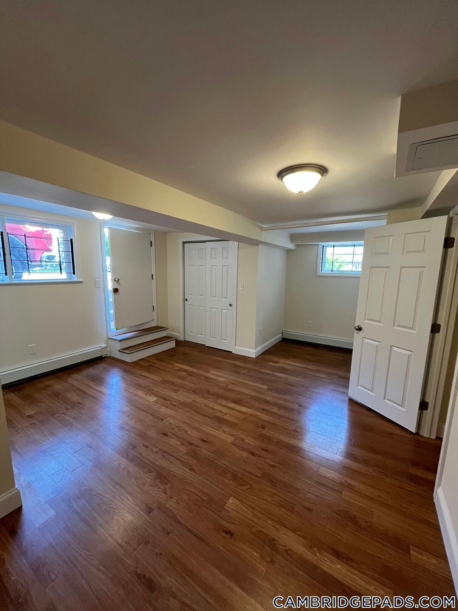 Building Photo - 381 Harvard St