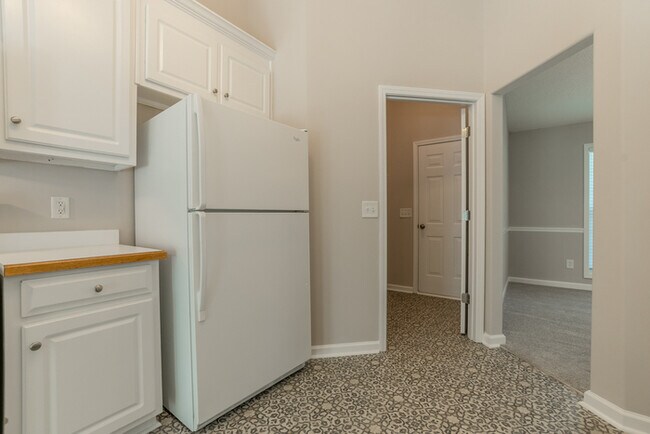 Building Photo - 1420 Jefferson Walk Cir