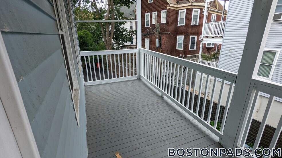 Building Photo - 34 Speedwell St