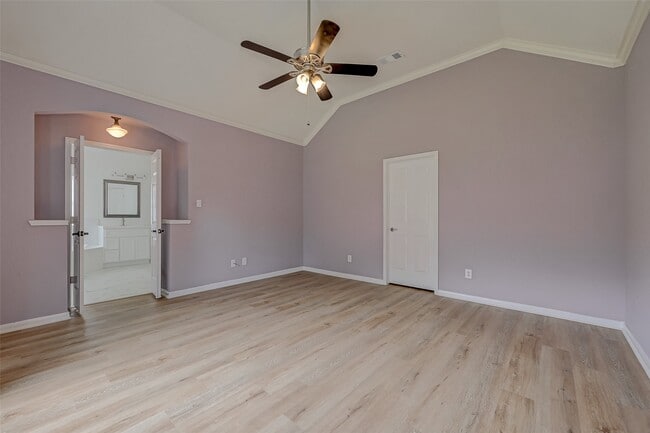 Building Photo - 3322 E Cedar Hollow Dr