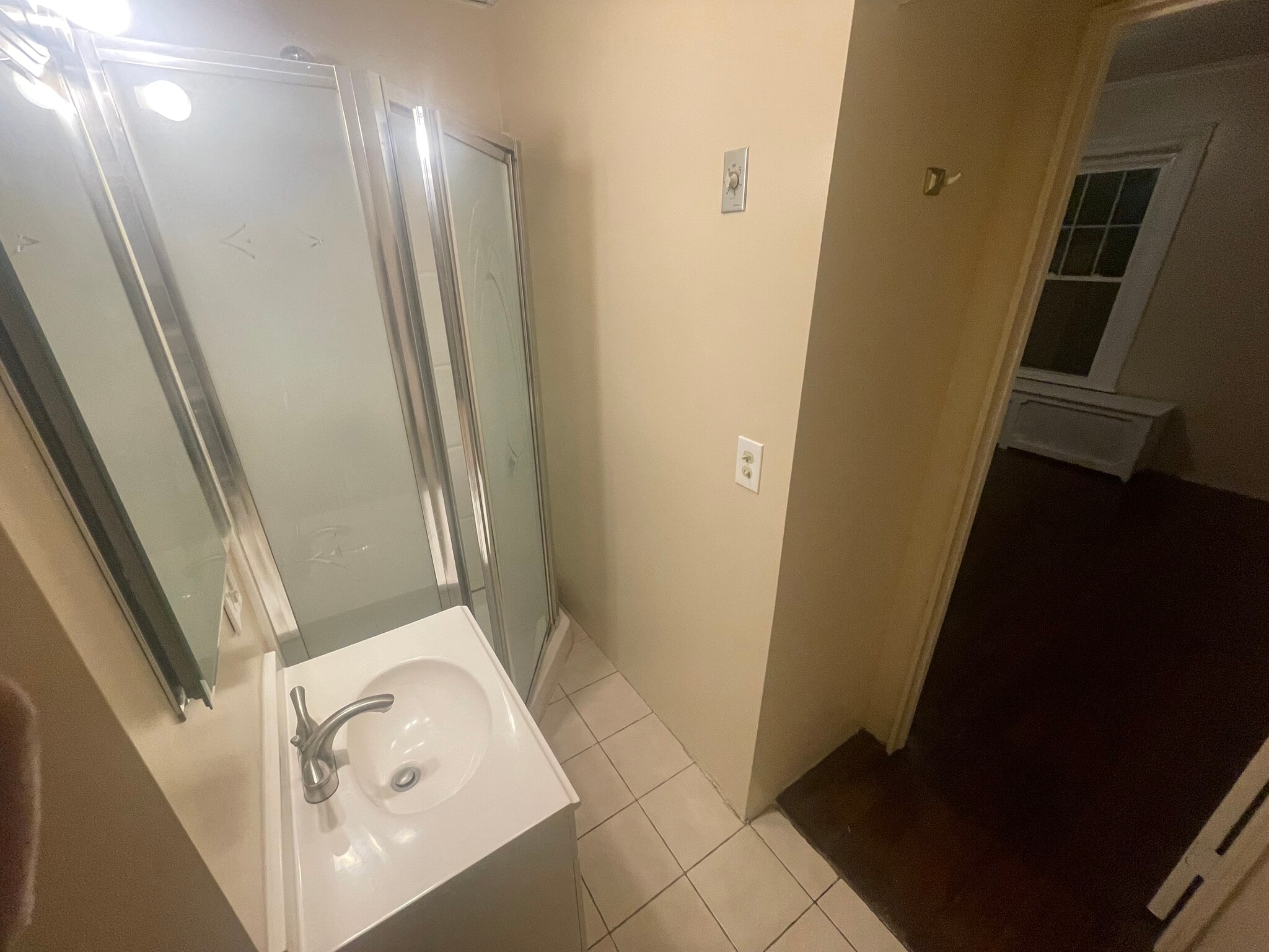 Master bath - 91 Wolcott St