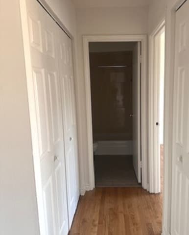 Building Photo - 5730 N Sheridan Rd