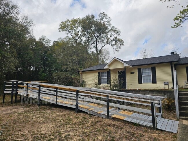 Building Photo - 6206 Woodward Ln