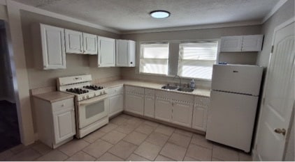 Building Photo - 4206 Concord Rd NW