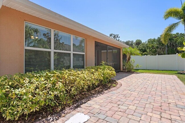 Building Photo - 6018 Oak Mill Terrace